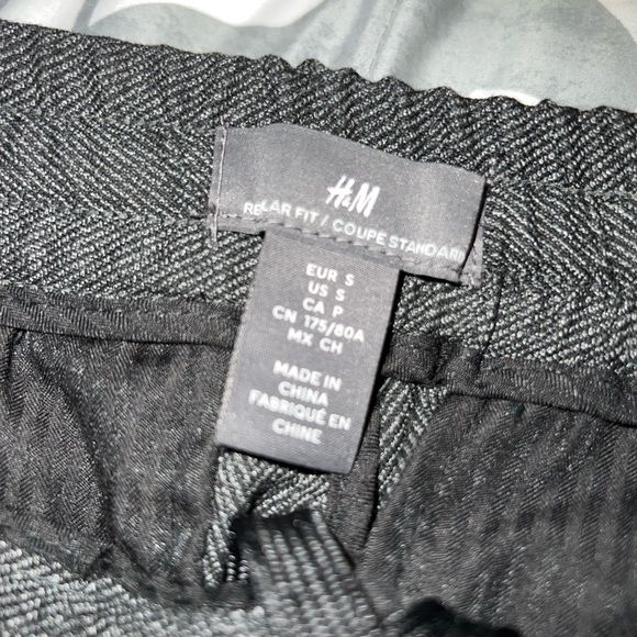 H&M trousers - Picture 3 of 3
